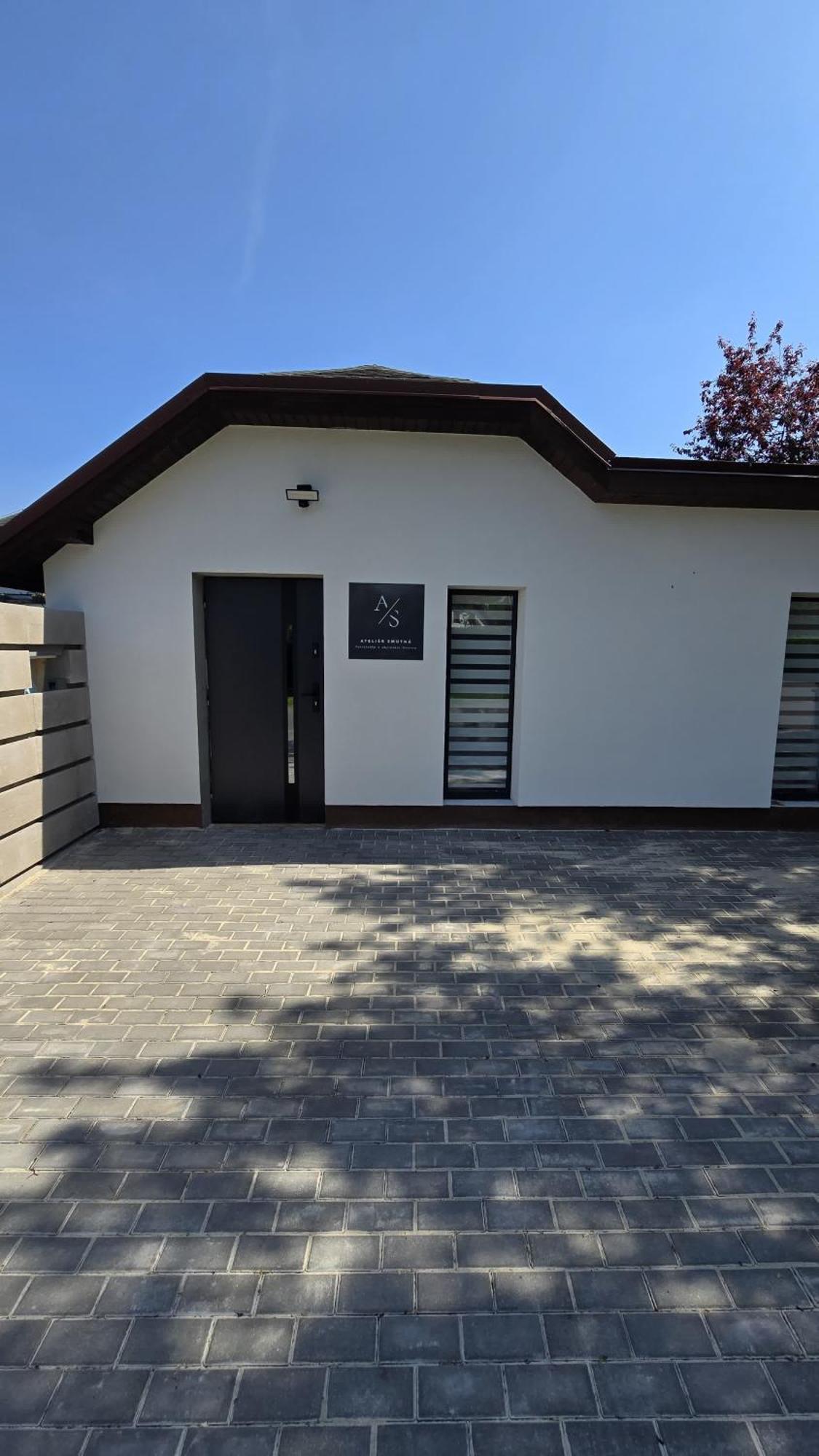 Atelier Smutna Apartamento Ostrava Exterior foto